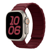 Bracelet magnétique en silicone Fearless pour Apple Watch